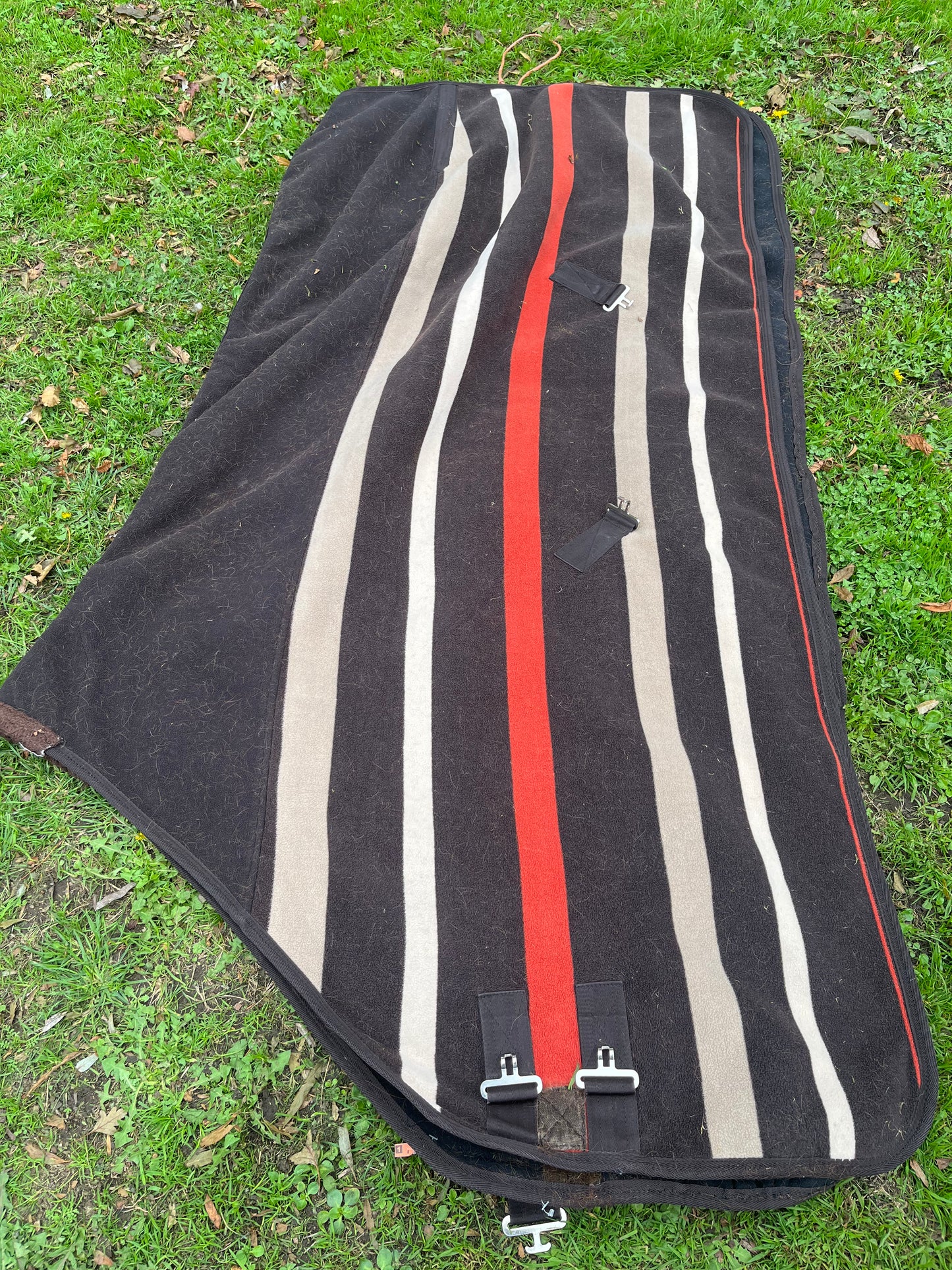 Newmarket Stripe 6’6 Polar Fleece Anti Pill Rug