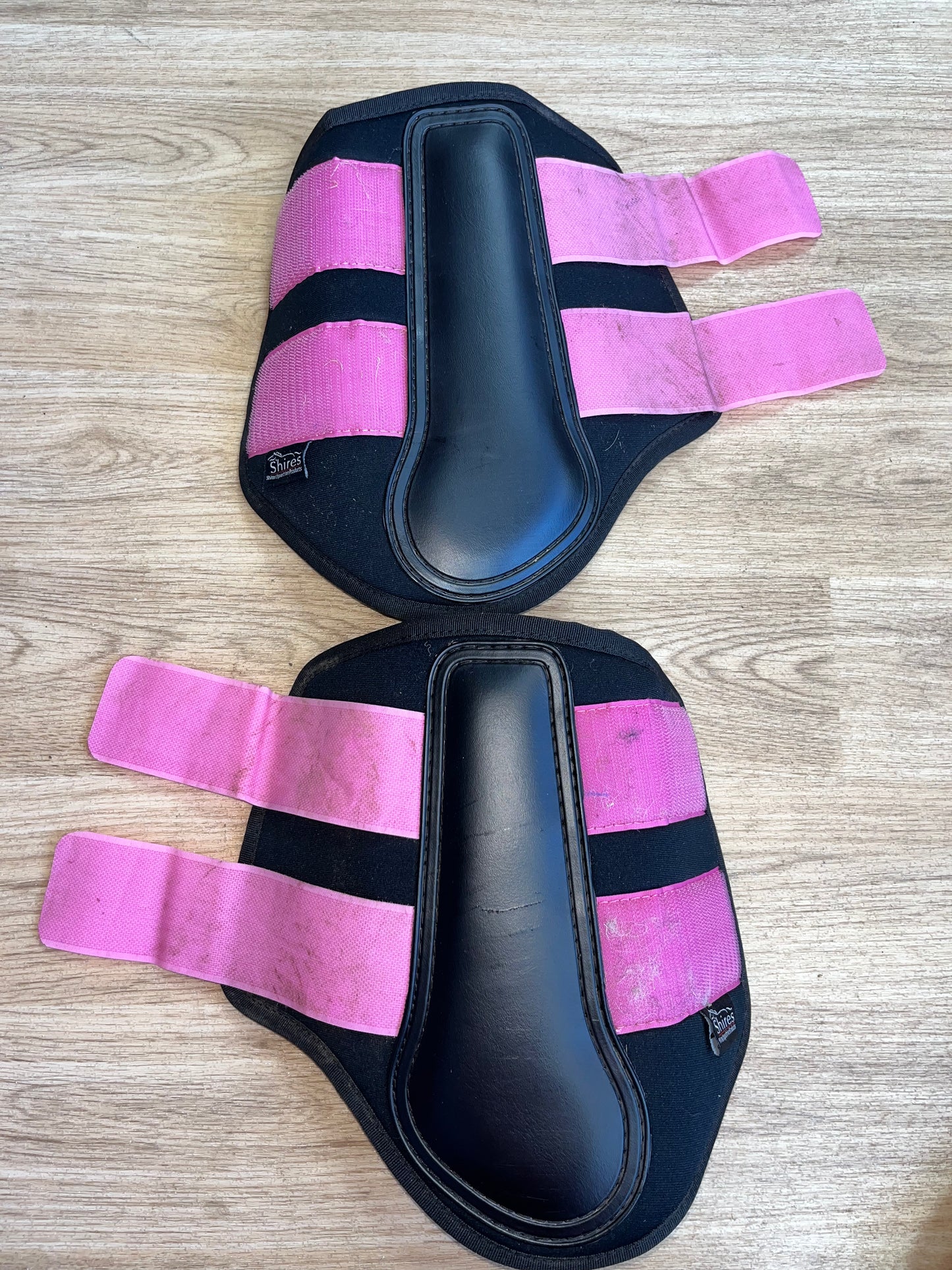 Shire’s Neoprene Brushing Boots Pony