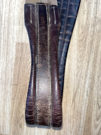 Leather Look Brown Padded Girth Elasicated one end 40’