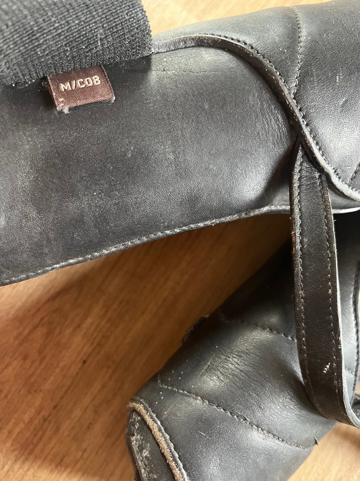 Mark Todd Size Cob Tendon Boots