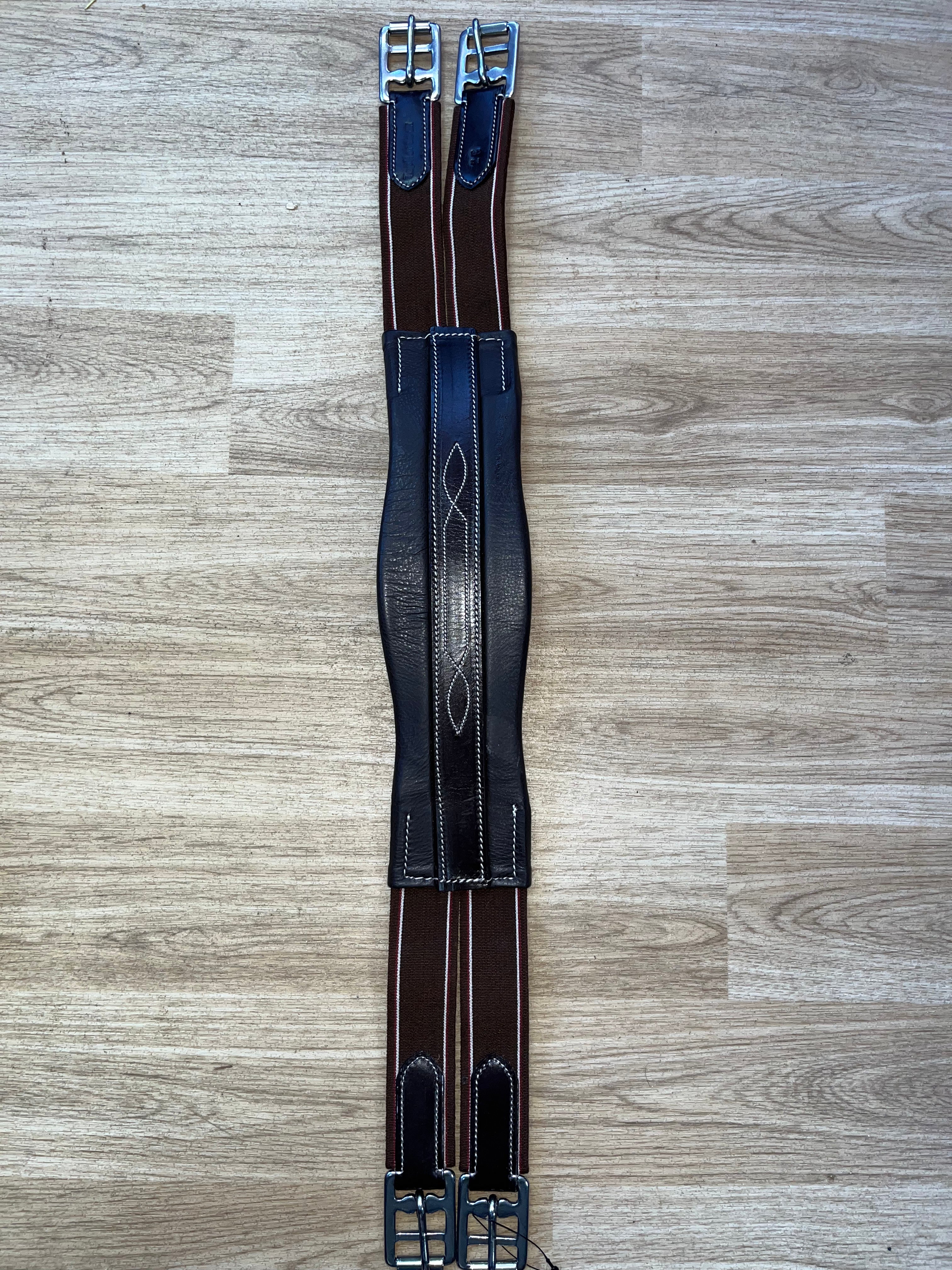 Top horse Padded Dressage Girth Elasicated Both Ends 28”
