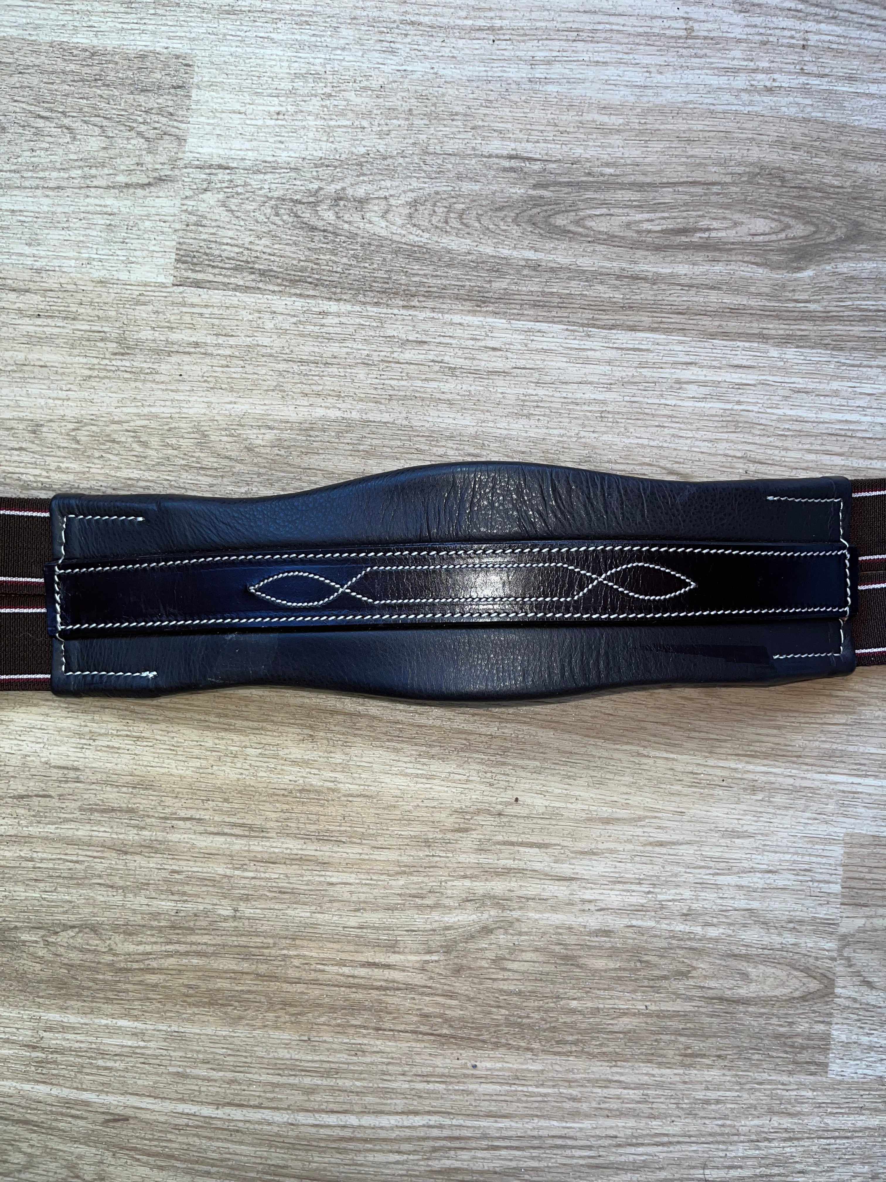 Top horse Padded Dressage Girth Elasicated Both Ends 28”