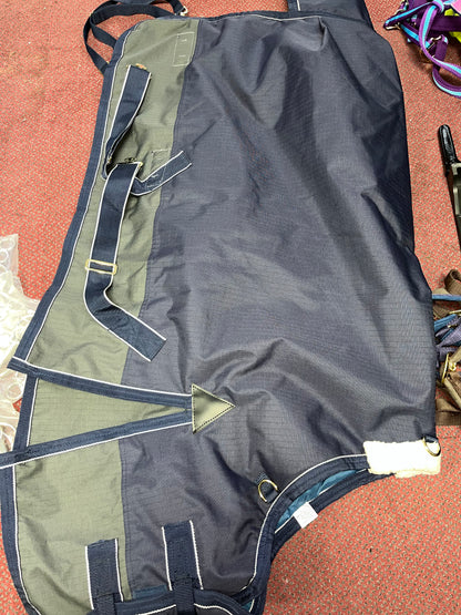 Sheldon 4’3 200g Fill Turnout Rug Navy