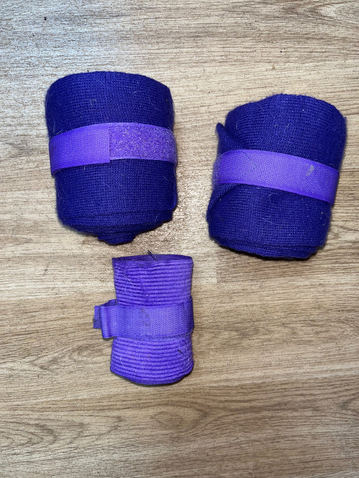 Bundle Of Bandages 2x Fleece 1x Elasicated