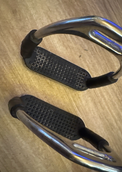 4.5" Flexi Stirrups #7