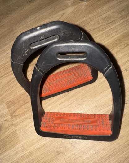 4.75" Compositi Polymer Stirrups #12