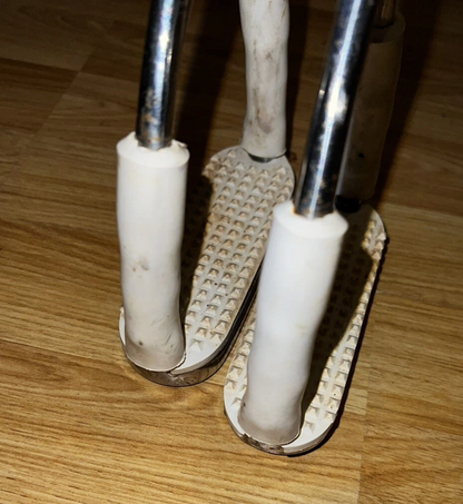 4.5" Flexi Stirrups #4