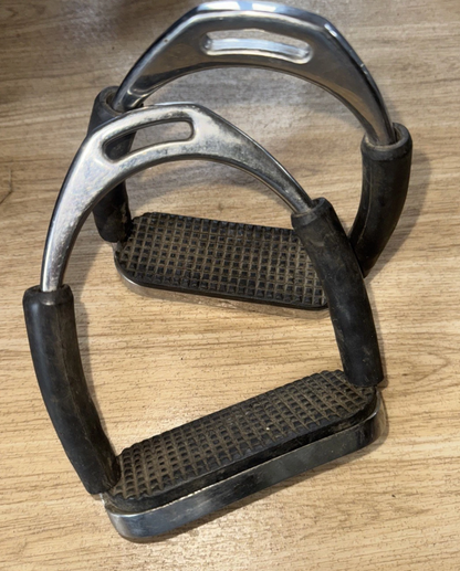 4.75" Flexi Stirrups #32