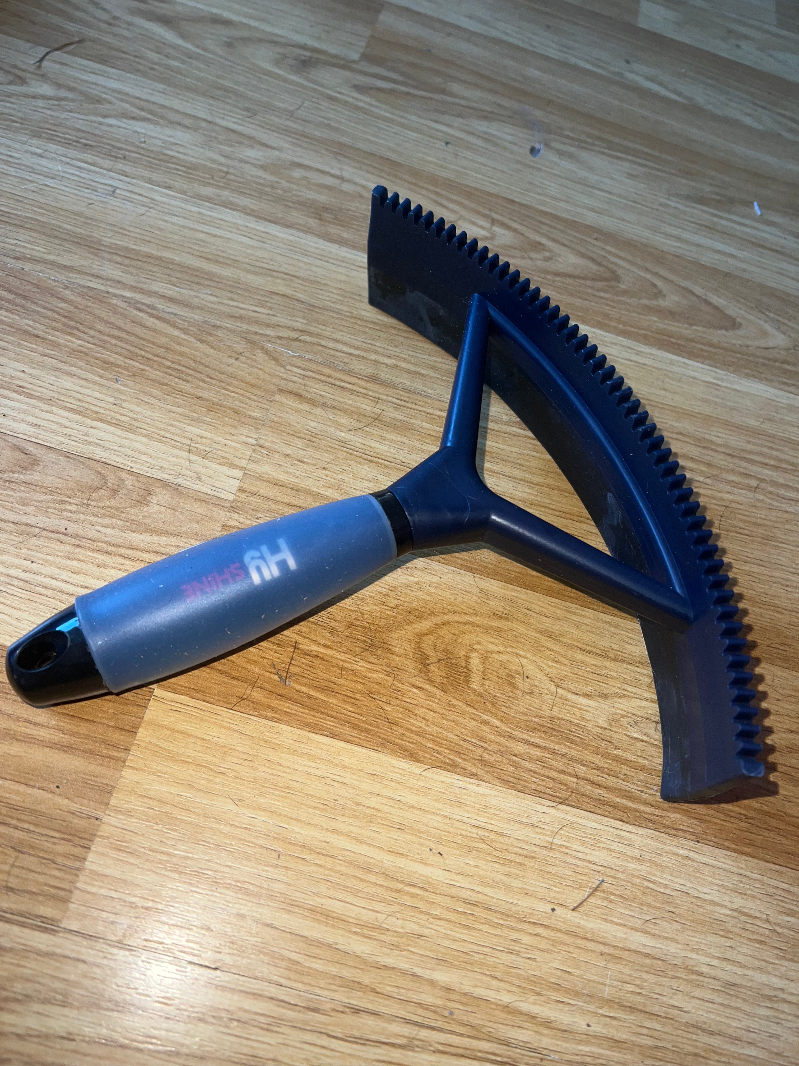 Hy Shine Gel Grip Sweat Scraper