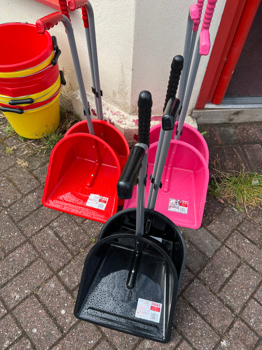 Gorilla Poop Scoop & Rake - Tall