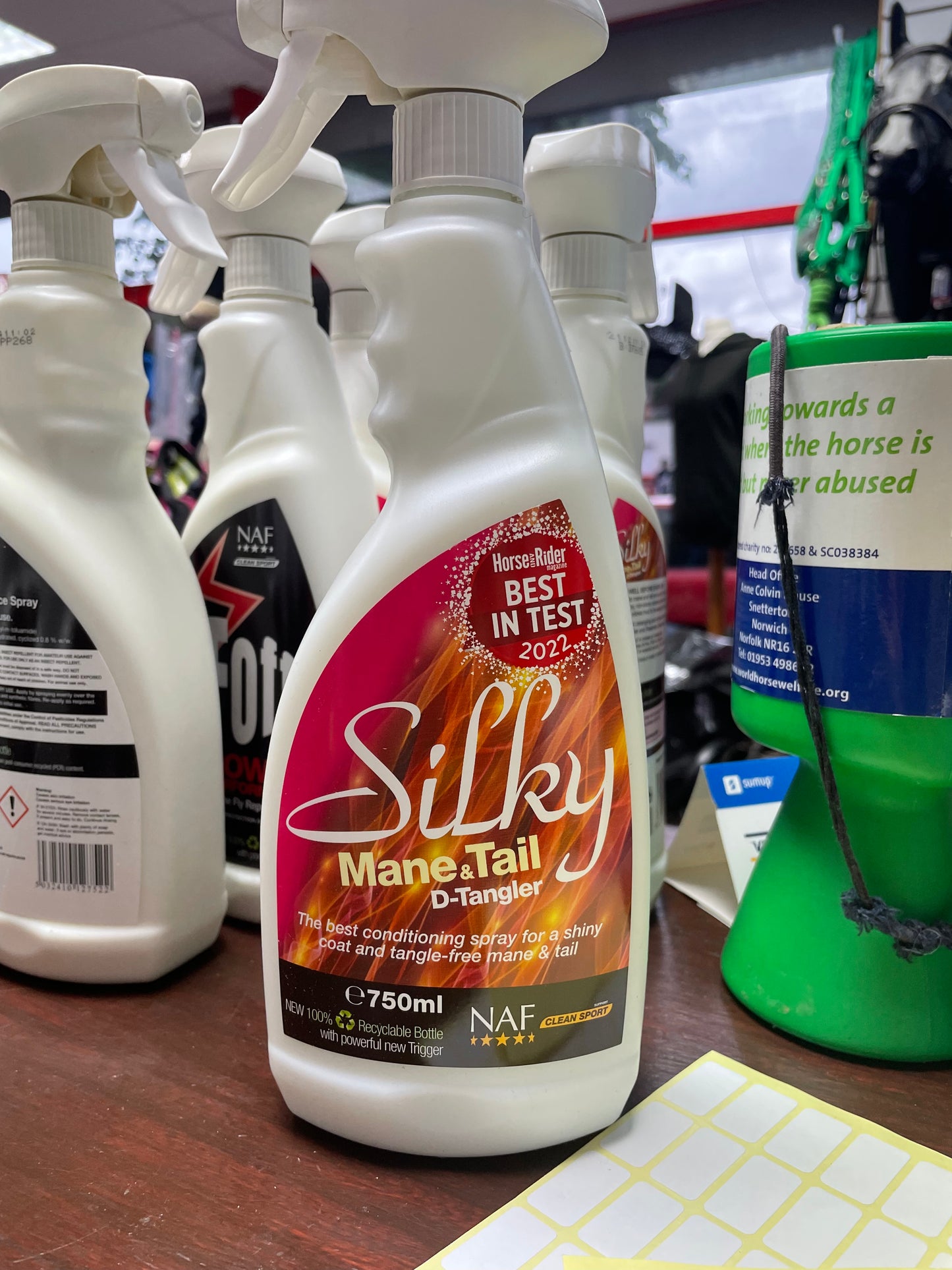 Naf Silky Mane & Tail D - Tangler 750ml