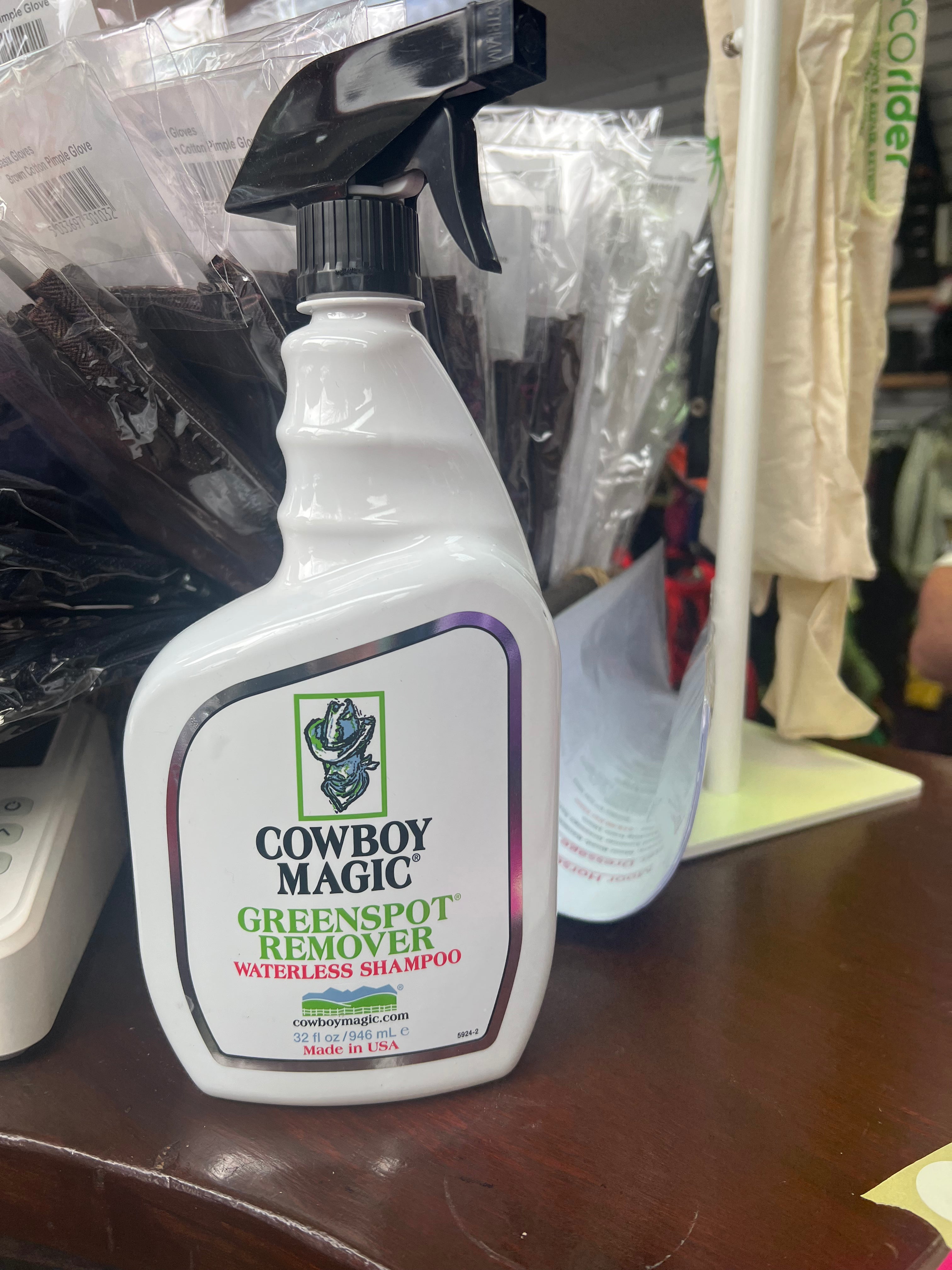 Cowboy Magic Greenspot Remover 946ml