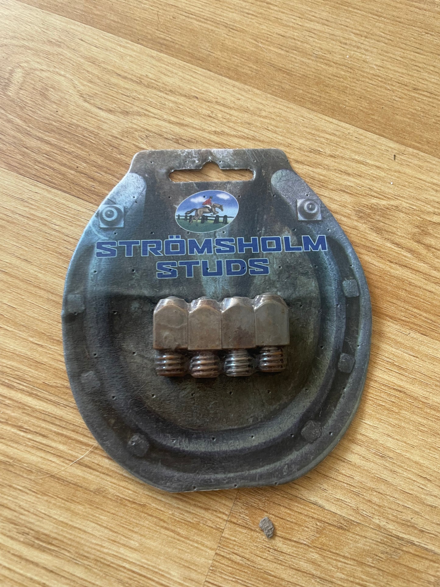 Strömsholm 3/8 Studs