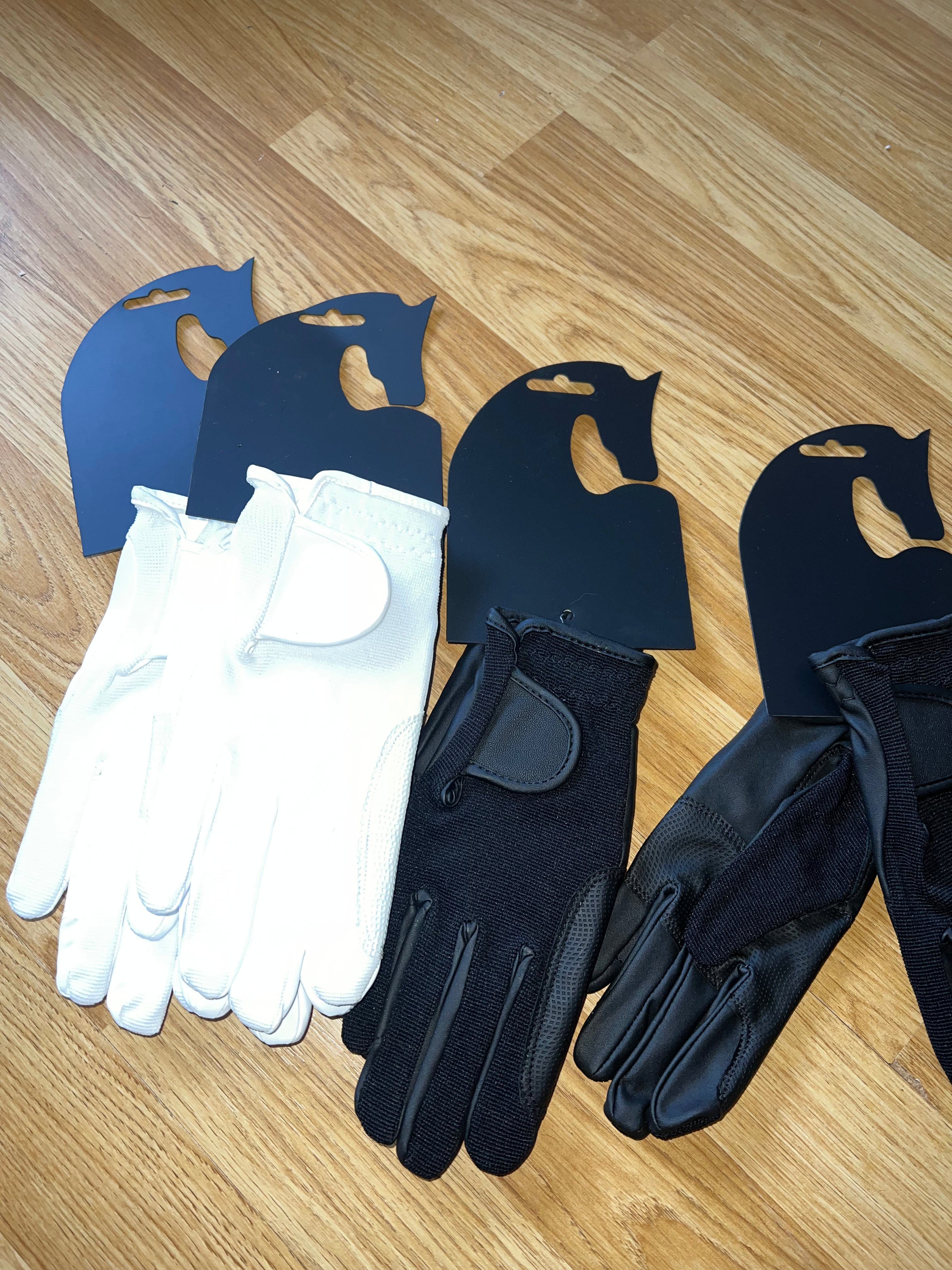 Black or White Sui Serino Competition Gloves