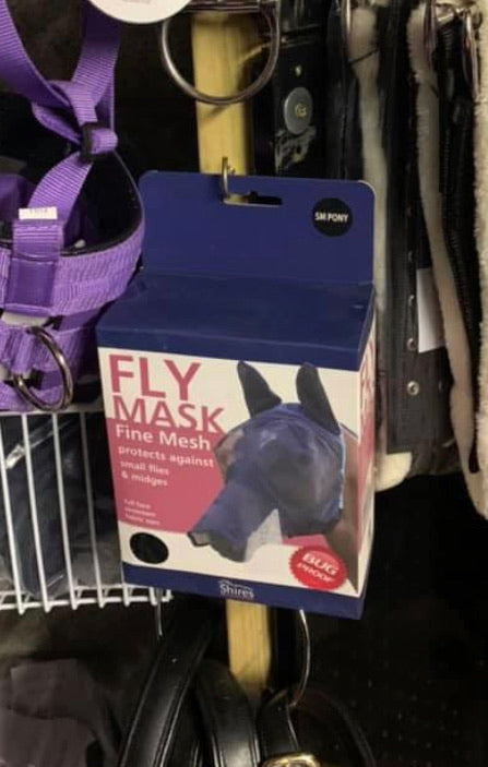 Shires Deluxe Fly Mask .