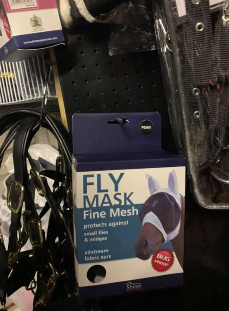 Shires Deluxe Fly Mask .