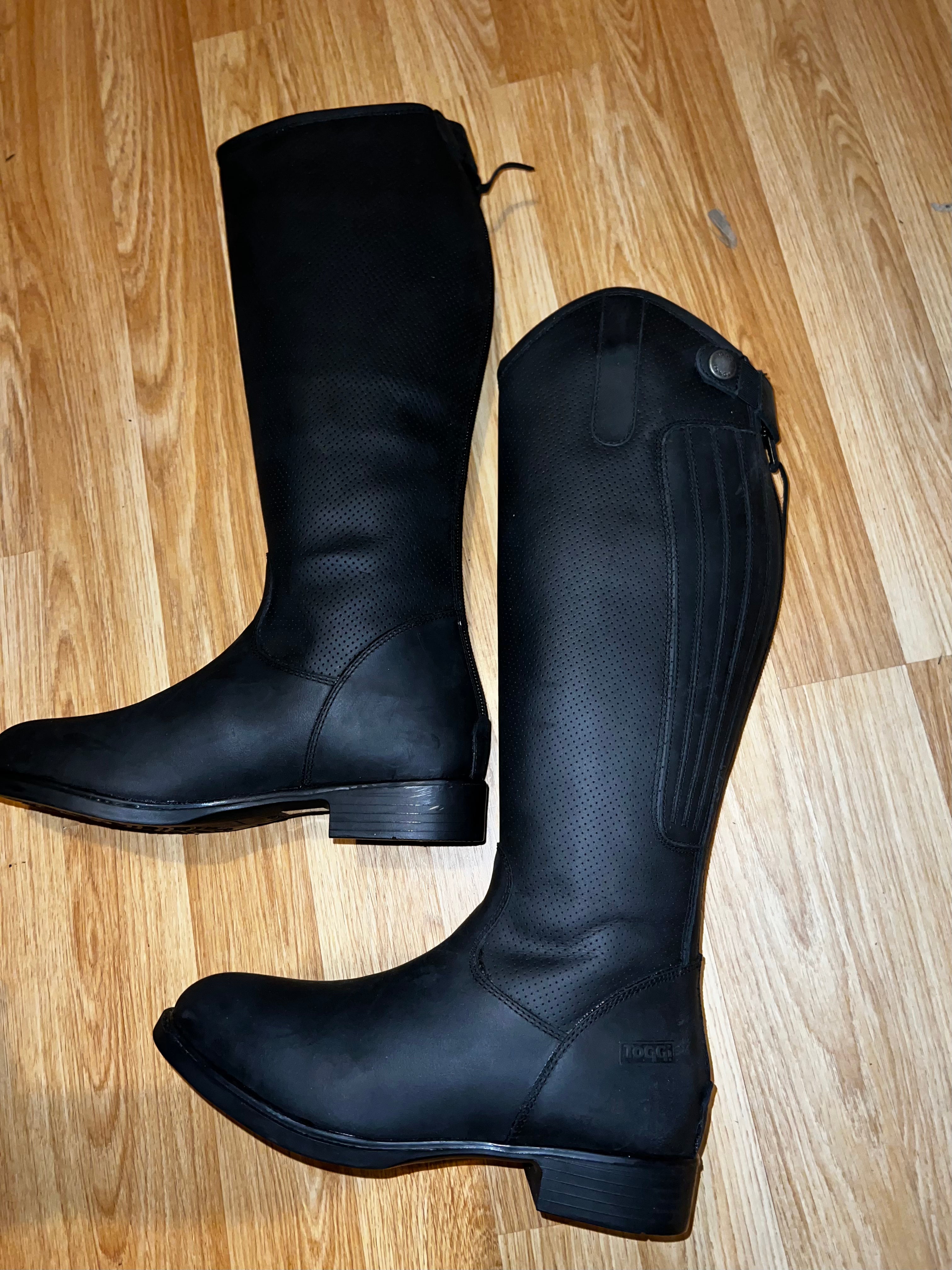 Toggi Tuscon Long Riding Boots - Junior Size 2 - 3 - 4 or 5