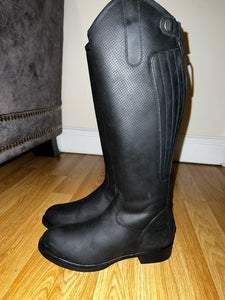 Toggi Tuscon Long Riding Boots - Junior Size 2 - 3 - 4 or 5