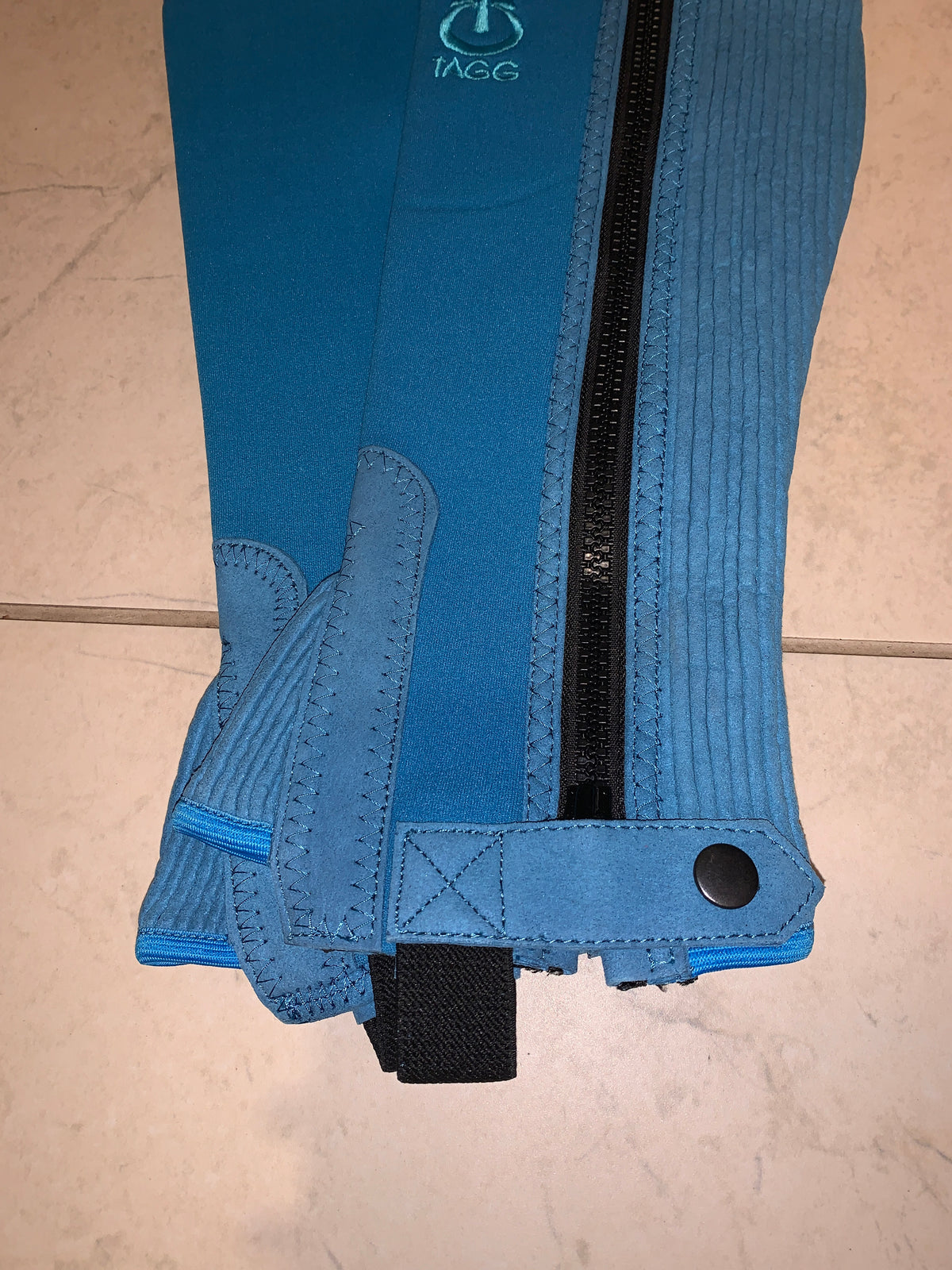 Tagg Azure Half Chaps - Adults XS - Rrp £28