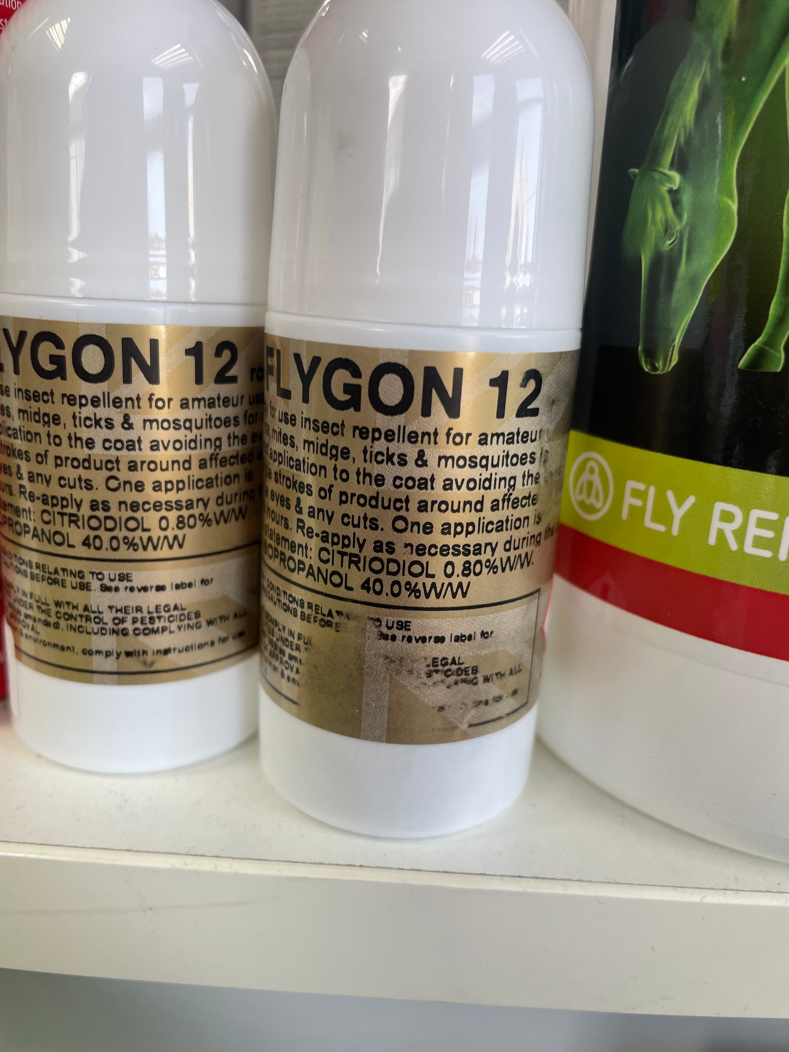 Gold Label Flygon 12 Roll On Fly Repellent